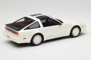 Nissan 300ZX Turbo Z31 Shiro Edition White Pearl Otto 1:18 OT1181 Vaik - pilt 2/6