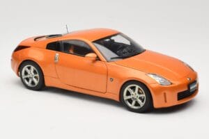 Nissan 350Z Z33 Sunset Orange AUTOart 1:18 77312 Metall - pilt 6/8