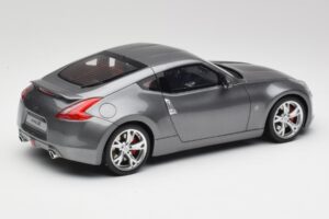 Nissan 370Z Z34 Gun Metallic Otto 1:18 OT465 Vaik - pilt 2/6