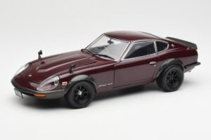 Nissan Fairlady 240ZG Pruun Kyosho 1:18 08217M Metall