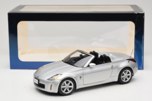 Nissan Fairlady Z Z33 Roadster Diamond Silver AUTOart 1:18 77376 Metall - pilt 8/8