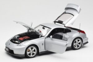 Nissan Fairlady Z Z34 NISMO Type 380RS Hõbedane AUTOart 1:18 77401 Metall - pilt 2/8