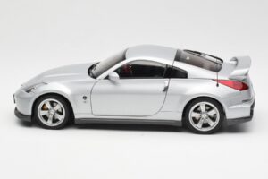Nissan Fairlady Z Z34 NISMO Type 380RS Hõbedane AUTOart 1:18 77401 Metall - pilt 4/8