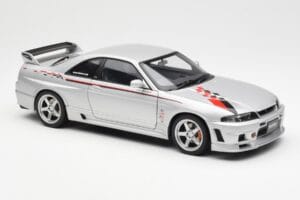 Nissan Skyline GT-R R33 R-Tune Hõbedane AUTOart 1:18 77326 Metall - pilt 6/8