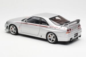 Nissan Skyline GT-R R33 R-Tune Hõbedane AUTOart 1:18 77326 Metall - pilt 7/8