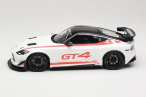 Nissan Z RZ34 GT4 Presentation 2022 Otto 1:18 OT1124 Vaik - pilt 3/6