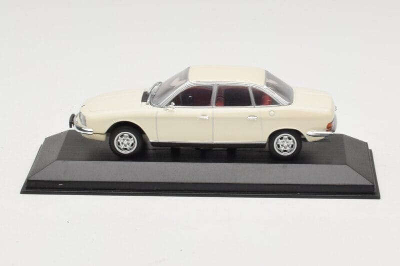 NSU Ro80 Valge Minichamps 1:43 NUS001 Metall