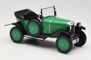Opel 4 PS Laubfrosch Roheline MCG 1:18 MCG18050 Metall - pilt 4/6
