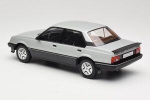 Opel Ascona C SR Hõbedane MCG 1:18 MCG18460 Metall - pilt 5/6