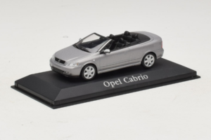 Opel Astra G Kabriolett Grey Metallic Minichamps 1:43 ASTRA001 Metall - pilt 2/4