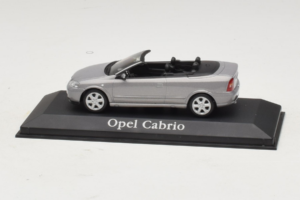 Opel Astra G Kabriolett Grey Metallic Minichamps 1:43 ASTRA001 Metall