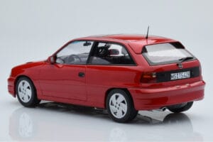 Opel Astra F GSi Punane Norev 1:18 183672 Metall - pilt 5/6