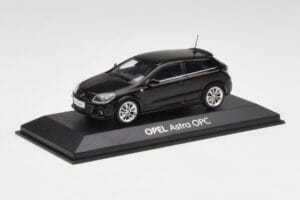 Opel Astra H OPC Must Minichamps 1:43 90399890 Metall - pilt 2/4