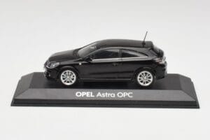 Opel Astra H OPC Must Minichamps 1:43 90399890 Metall