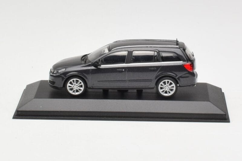 Opel Astra H Universaal Tumehall Minichamps 1:43 ASTRA002 Metall