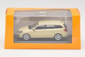 Opel Astra H Universaal Kollane Minichamps 1:43 1799098 Metall - pilt 4/4