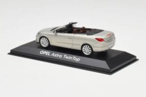 Opel Astra H Twin Top Hõbe Minichamps 1:43 403045633 Metall - pilt 3/4