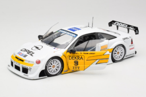 Opel Calibra V6 #9 M. Reuter DTM 1995 UT Models 1:18 180954209 Metall - pilt 2/8