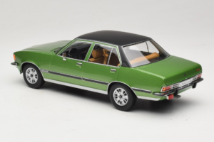 Opel Commodore B Roheline MCG 1:18 MCG18565 Metall - pilt 5/6