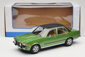 Opel Commodore B Roheline MCG 1:18 MCG18565 Metall - pilt 6/6