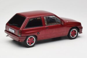 Opel Corsa A Custom Punane MCG 1:18 MCG18433 Metall - pilt 2/6