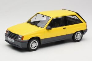 Opel Corsa A SR Kollane MCG 1:18 MCG18431 Metall