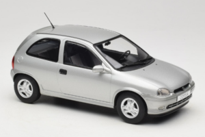Opel Corsa B Grey Metallic MCG 1:18 MCG18515 Metall - pilt 4/6