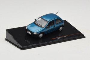 Opel Corsa B Swing Sinine IXO 1:43 CLC581N Metall - pilt 2/4