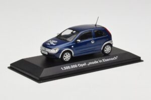 Opel Corsa C 1.5M Made in Eisenach Minichamps 1:43 OPEL003 Metall - pilt 2/4