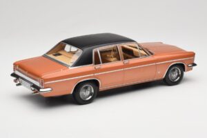 Opel Diplomat V8 A Copper Red Norev 1:18 183689 Metall - pilt 2/6