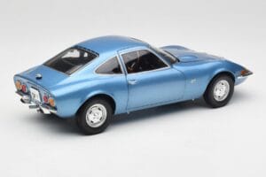 Opel GT Sinine Minichamps 1:18 180049020 Metall - pilt 3/8