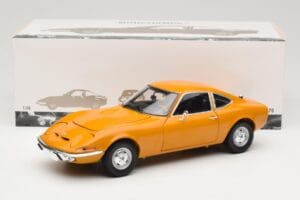 Opel GT Oker Minichamps 1:18 180049031 Metall - pilt 8/8