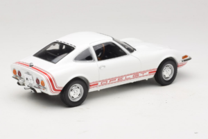 Opel GT Valge Minichamps 1:18 180049027 Metall - pilt 3/8