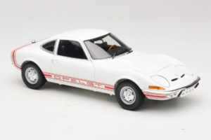 Opel GT Valge Minichamps 1:18 180049027 Metall - pilt 6/8