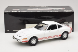 Opel GT Valge Minichamps 1:18 180049027 Metall - pilt 8/8