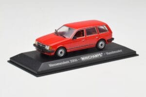Opel Kadett D Universaal Punane Concept Minichamps 1:43 OPEL001 Metall - pilt 2/4