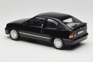 Opel Kadett E GSi Must Metallik Helmut Schmidt Norev 1:18 183617 Metall - pilt 5/6