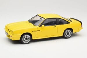 Opel Manta B GT/E Kollane Revell 1:18 08421 Metall