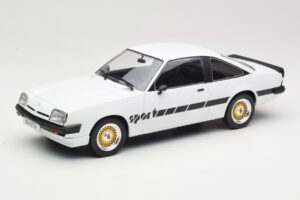 Opel Manta B Sport Valge MCG 1:18 MCG18237 Metall