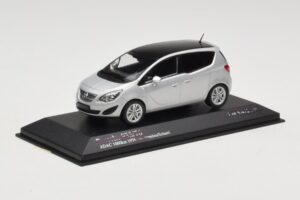 Opel Meriva B Hõbe Metallic Minichamps 1:43 400040000 Metall - pilt 2/4