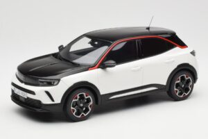 Opel Mokka-E GS Line Jada Valge Otto 1:18 OT1045 Vaik