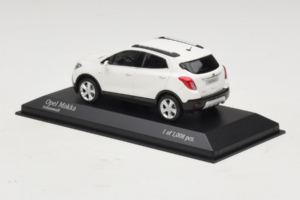 Opel Mokka Valge Minichamps 1:43 410042100 Metall - pilt 3/4