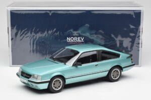 Opel Monza 2.5 E Beryll Roheline Norev 1:18 183643 Metall - pilt 6/6