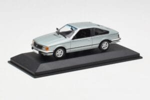 Opel Monza A Hõbedane Minichamps 1:43 400045122 Metall - pilt 2/4