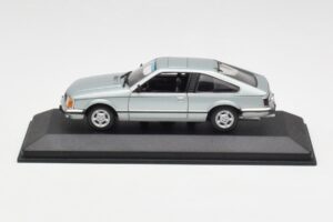 Opel Monza A Hõbedane Minichamps 1:43 400045122 Metall