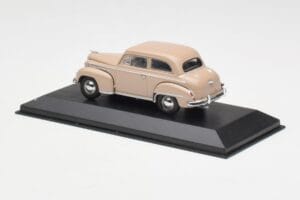 Opel Olympia A Beež Minichamps 1:43 430040404 Metall - pilt 3/4