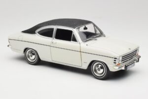 Opel Olympia A Coupe Valge Must Revell 1:18 8446 Metall - pilt 6/8