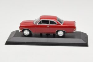 Opel Rekord A Punane Minichamps 1:43 400041004 Metall