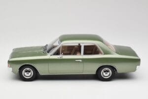 Opel Rekord C Green Metallic Minichamps 1:18 107047000 Vaik - pilt 3/6