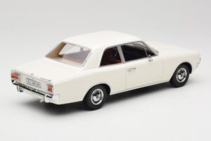Opel Rekord C Valge Minichamps 1:18 107047001 Metall - pilt 2/6